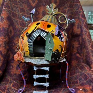 Plow & Hearth Metal Pumpkin Cabin Halloween Decoration